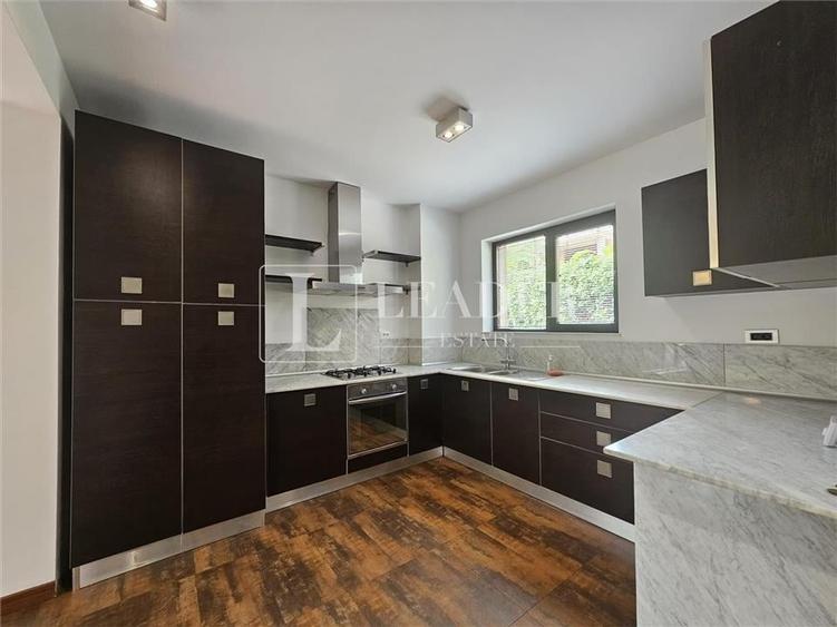 Duplex cu 5 camere cu Teren 400 Mp în Pipera