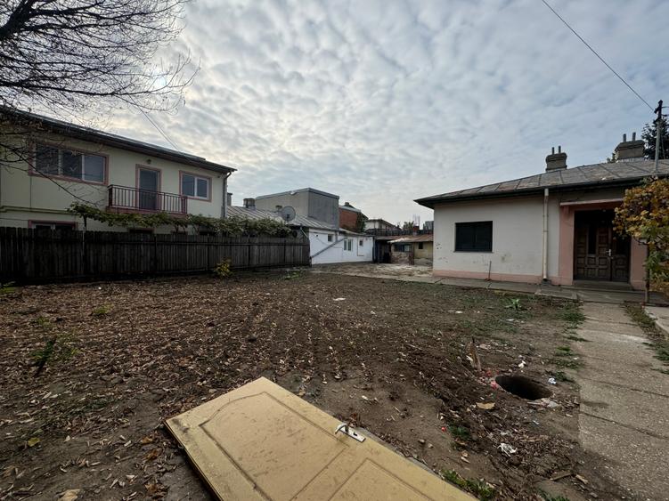 Teren Construcții intravilan de 580 mp, în Rahova