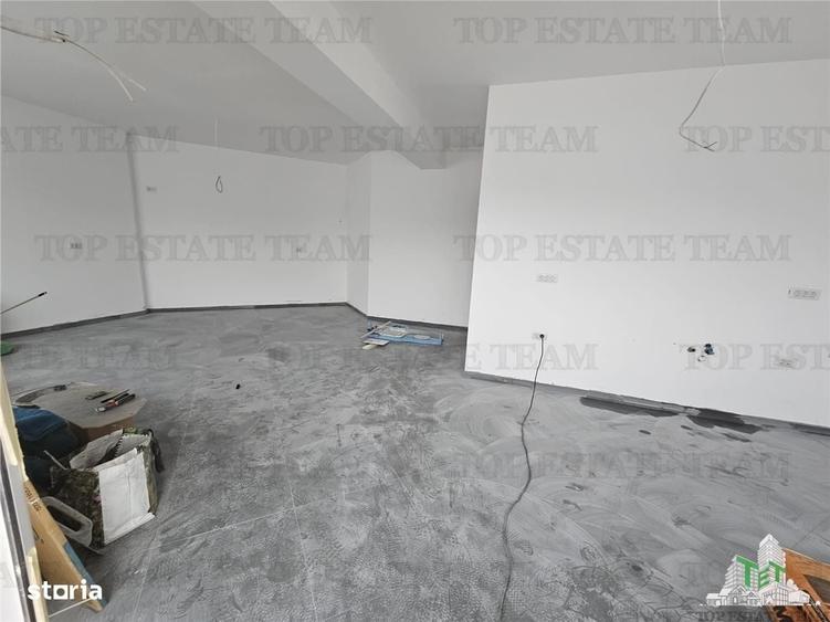 Spațiu comercial, de 42 mp, în Central