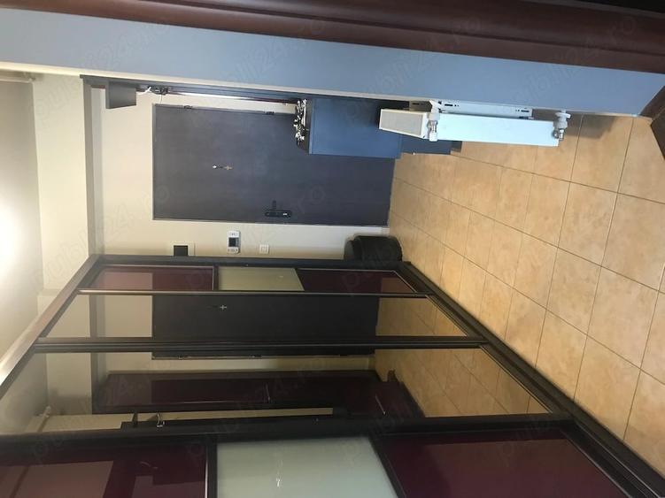 Apartament cu 2 camere decomandat în Exterior Vest