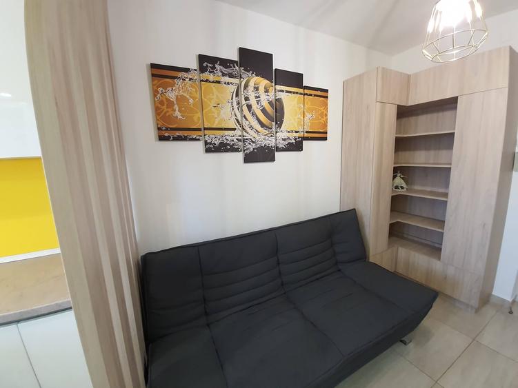 Apartament cu 2 camere decomandat, mobilat în Ultracentral
