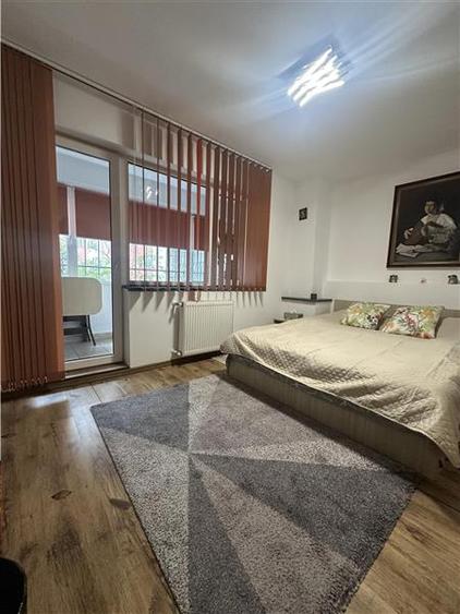 Apartament cu 2 camere decomandat, mobilat în Energia