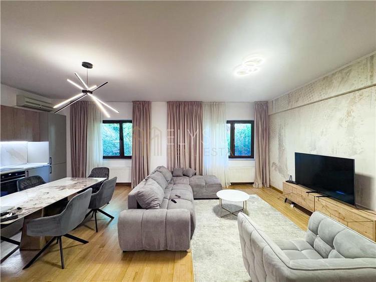 Apartament cu 4 camere decomandat, mobilat în Herăstrău