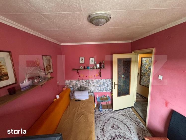 Apartament cu 3 camere în Dâmbu Pietros