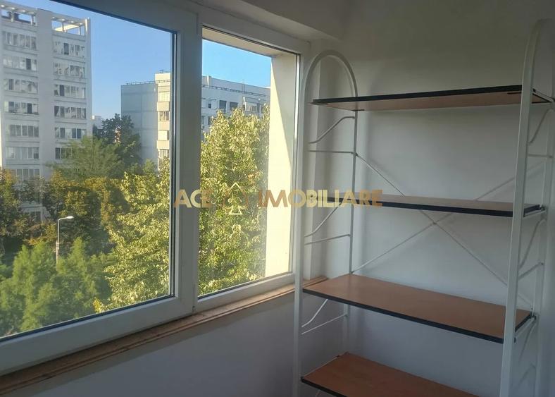Apartament cu 2 camere semidecomandat, mobilat în Baba Novac