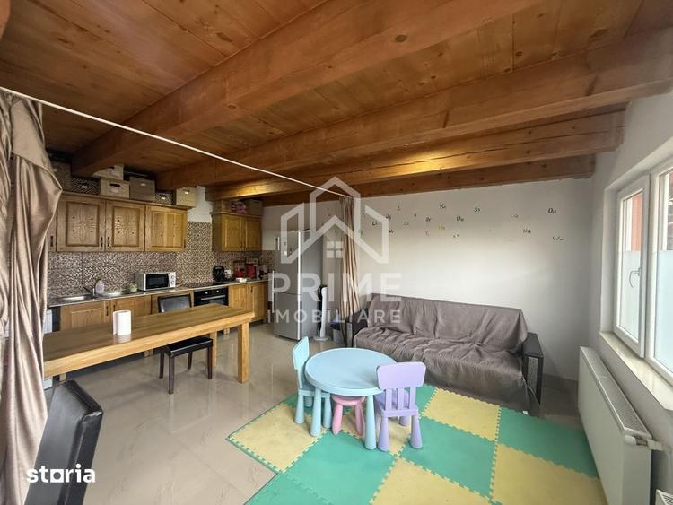 Casă cu 4 camere cu Teren 430 Mp în Tolstoi