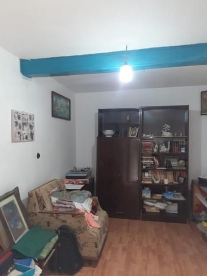 Casă cu 5 camere cu Teren 5165 Mp în Beștepe
