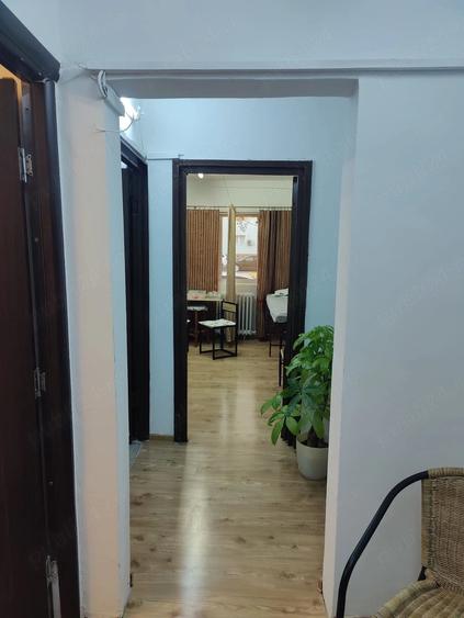 Spațiu comercial, de 30 mp, în Rahova