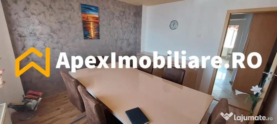 Apartament cu 3 camere decomandat în Vitan