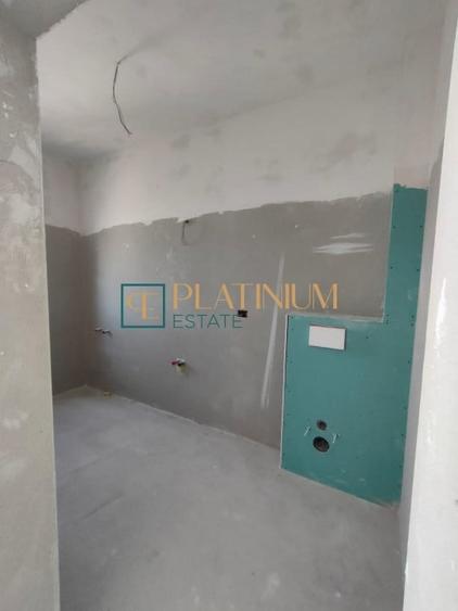 Apartament cu 3 camere decomandat în Exterior Nord