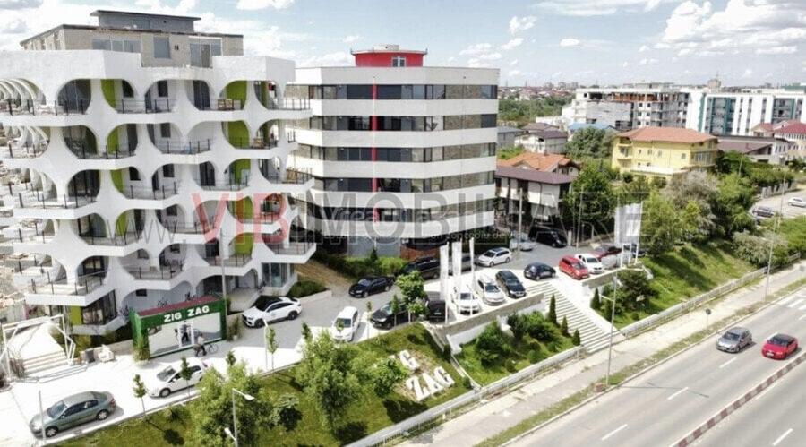 Apartament cu 2 camere decomandat, mobilat în Mamaia