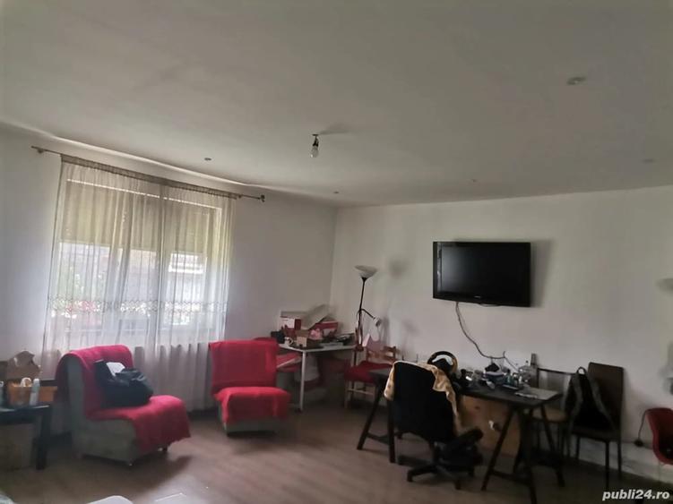 Casă cu 2 camere cu Teren 462 Mp în Lumina