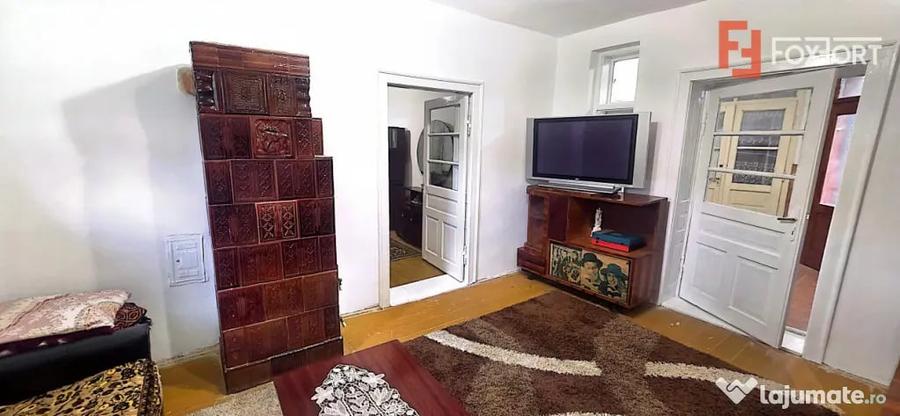 Casă cu 5 camere cu Teren 1439 Mp în Exterior Nord