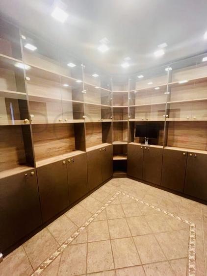 Apartament cu 5 camere în P-ța Dorobanți