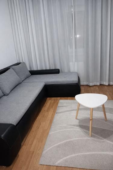 Apartament cu 3 camere decomandat în City Park Mall