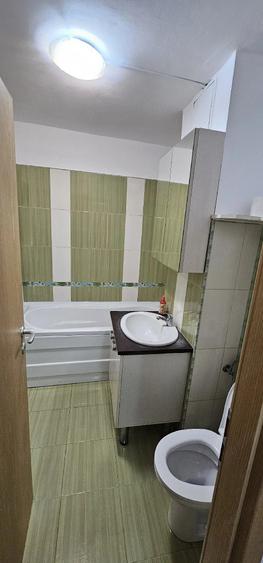 Apartament cu 2 camere decomandat în Lipovei