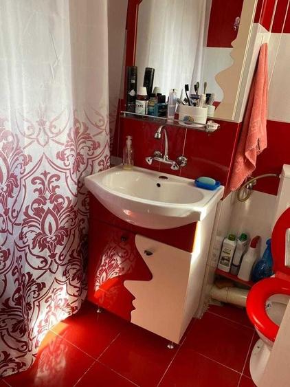 Apartament cu 2 camere semidecomandat în Petros