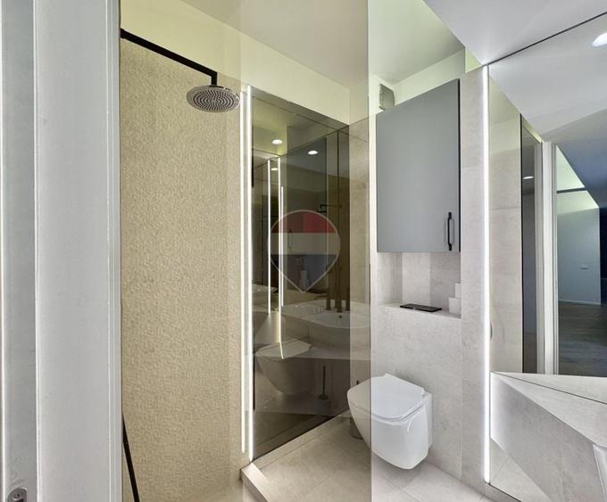 Apartament cu 3 camere decomandat, mobilat în Cotroceni