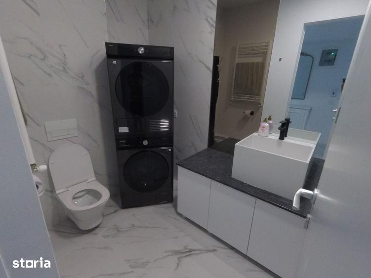Apartament cu 3 camere în Pieptănari
