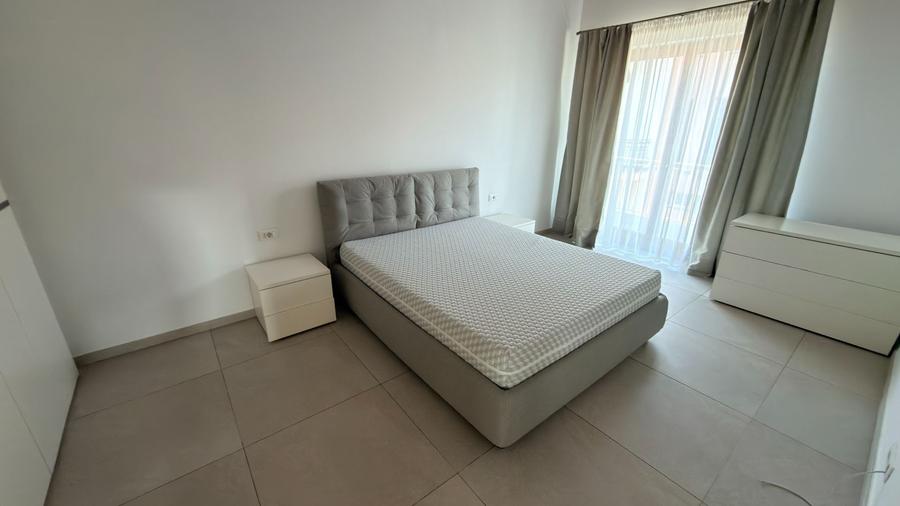 Apartament cu 3 camere în Calea Dumbrăvii