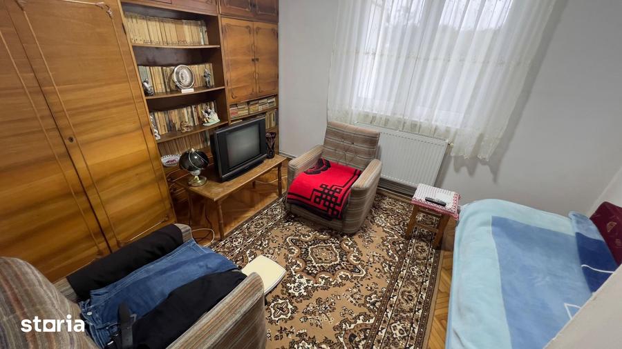 Apartament cu 2 camere în Petros