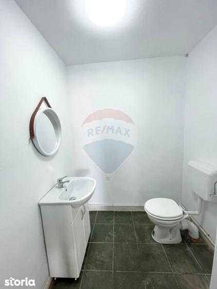 Spațiu comercial, de 148 mp, în Bujac