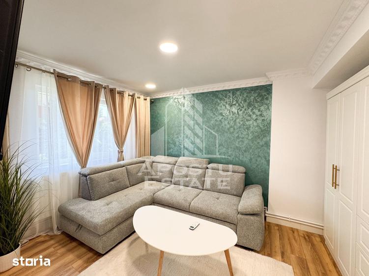 Apartament cu 2 camere decomandat în Central