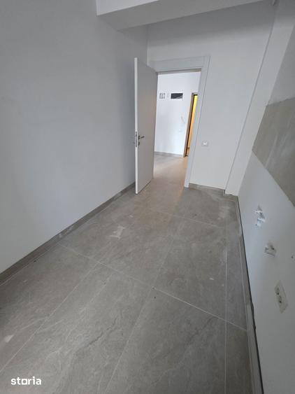 Garsonieră decomandată în Berceni