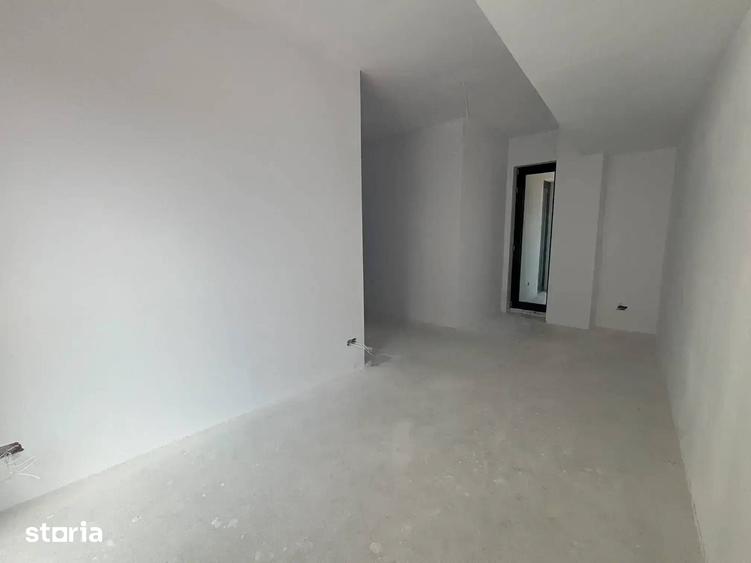 Apartament cu 3 camere în Centrul Civic