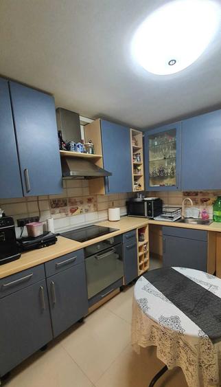 Apartament cu 3 camere decomandat în Crihala