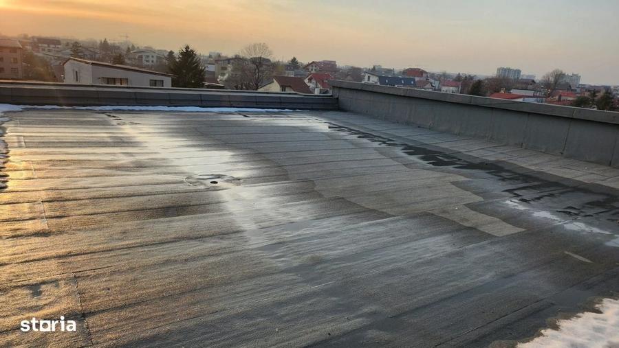Spațiu comercial, de 1,139 mp, în Dămăroaia