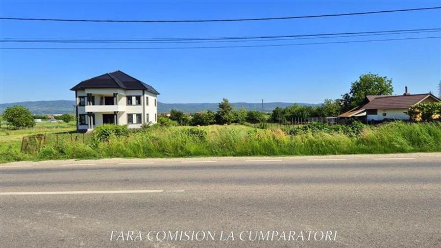 Teren Construcții intravilan de 1895 mp, în Copăcelu