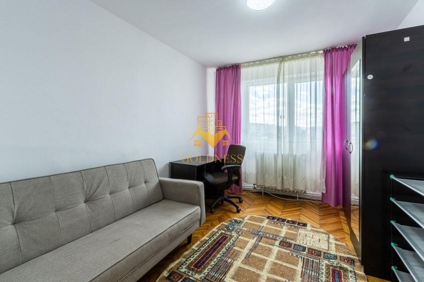 Apartament cu 3 camere decomandat, mobilat în Mănăștur