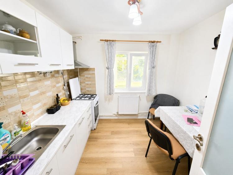 Apartament cu 2 camere decomandat, mobilat în Popa Șapcă