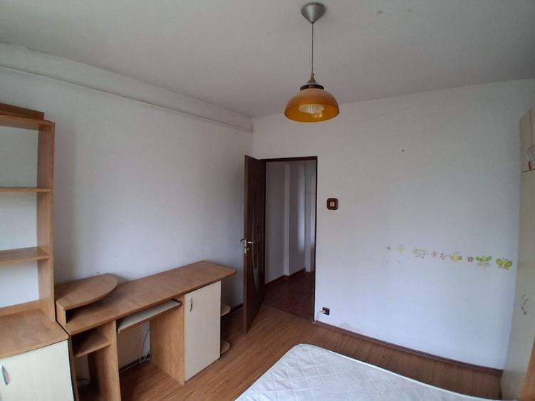 Apartament cu 3 camere circular în Nord