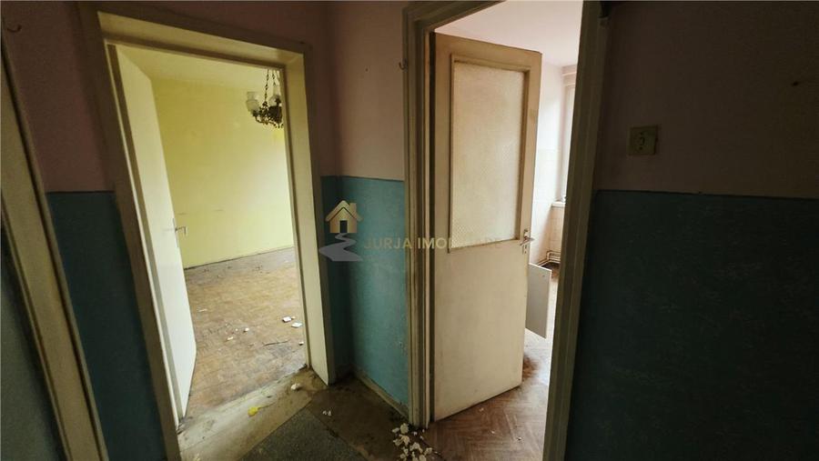 Apartament cu 2 camere semidecomandat în Grigorescu