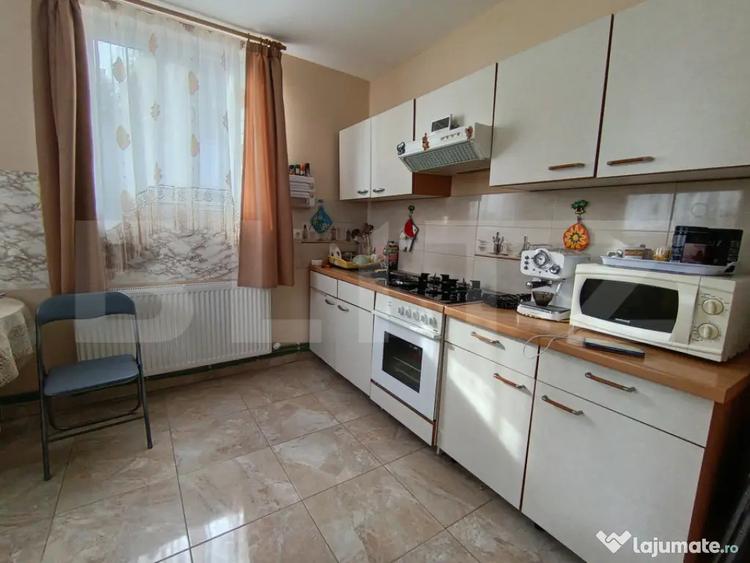 Casă cu 3 camere cu Teren 500 Mp în Aghireș