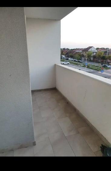 Apartament cu 3 camere în Iosia