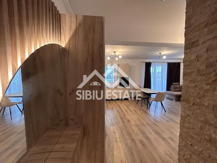 Apartament de vanzare cu 2 camere, etaj 1 bloc cu lift - 13