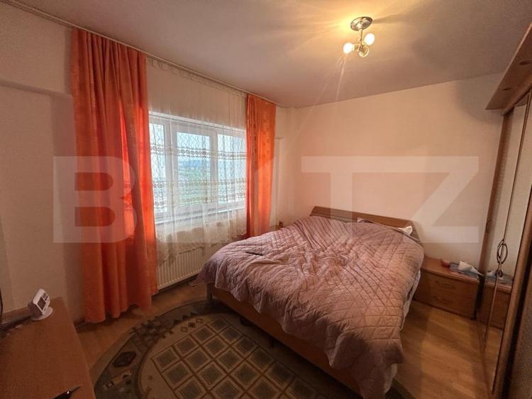 Apartament cu 2 camere decomandat, mobilat în Micro 11