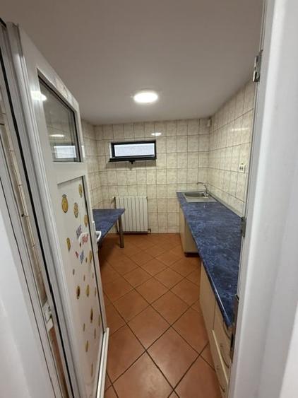 Birou, de 800 mp, în Grivița