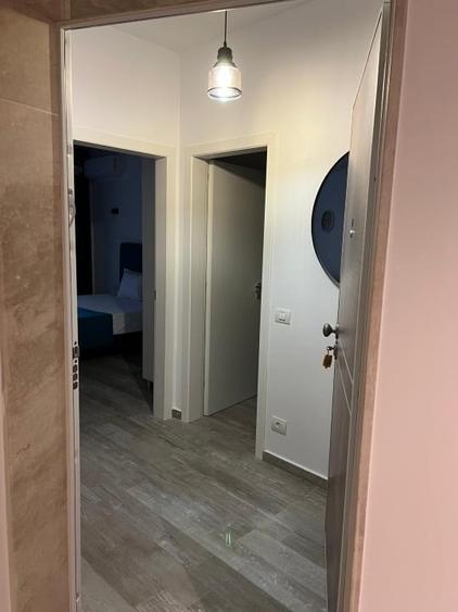 Apartament cu 2 camere decomandat, mobilat în Central