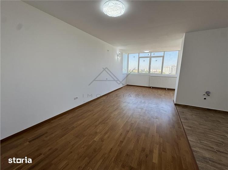 Apartament cu 4 camere în Pieptănari