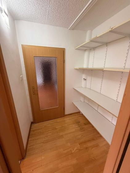 Apartament de vanzare - 3