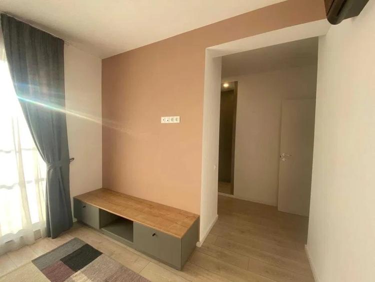 Apartament cu 3 camere decomandat, mobilat în Pipera