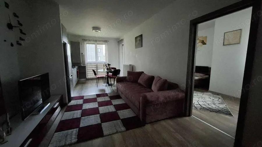 Apartament cu 2 camere decomandat în Libertății
