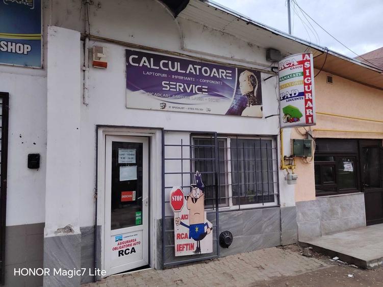 Spațiu comercial, de 21 mp, în Central