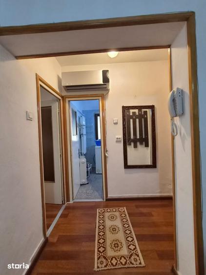 Apartament cu 2 camere decomandat în Energiei