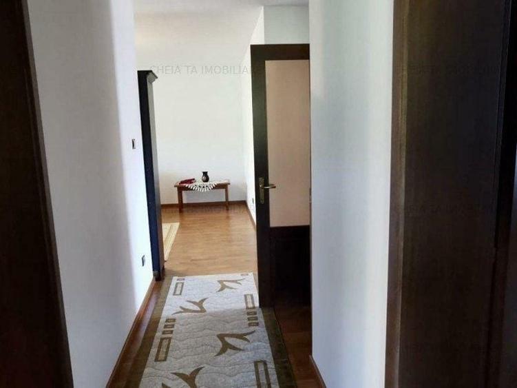 Casă individuală cu 3 camere cu Canalizare în Mănăștur