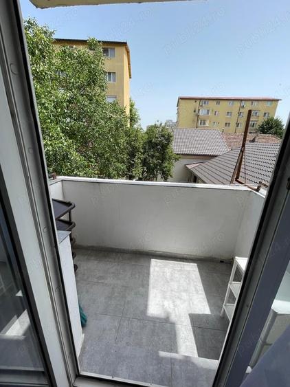 Apartament cu 2 camere semidecomandat în Dâmbovița